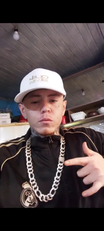 Adrian Aparecido Lima de Oliveira